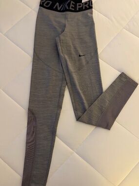 Nike Pro Gray Leggings High Rise Compression XS NWT